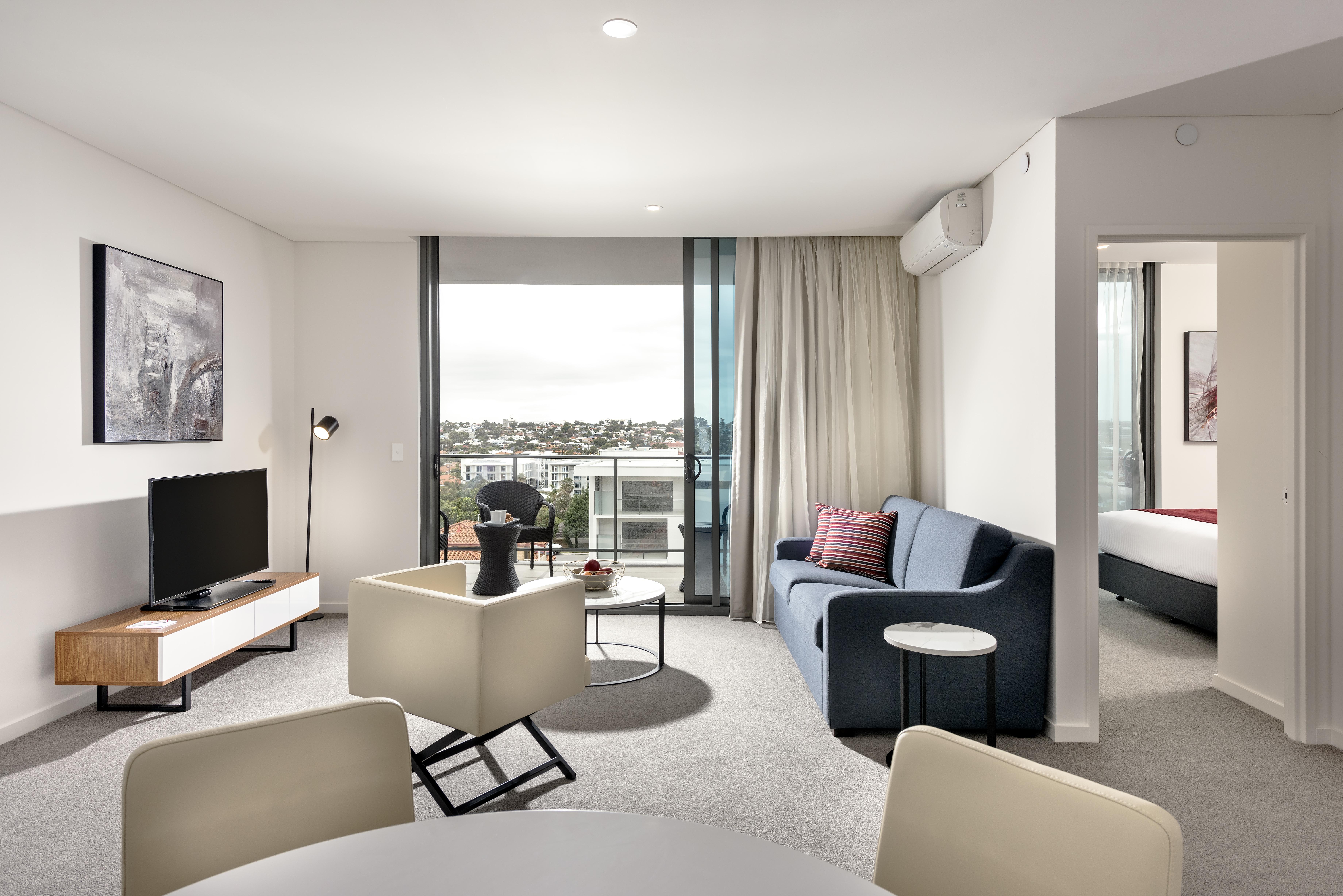 Ramada By Wyndham Vetroblu Scarborough Beach Perth Bagian luar foto