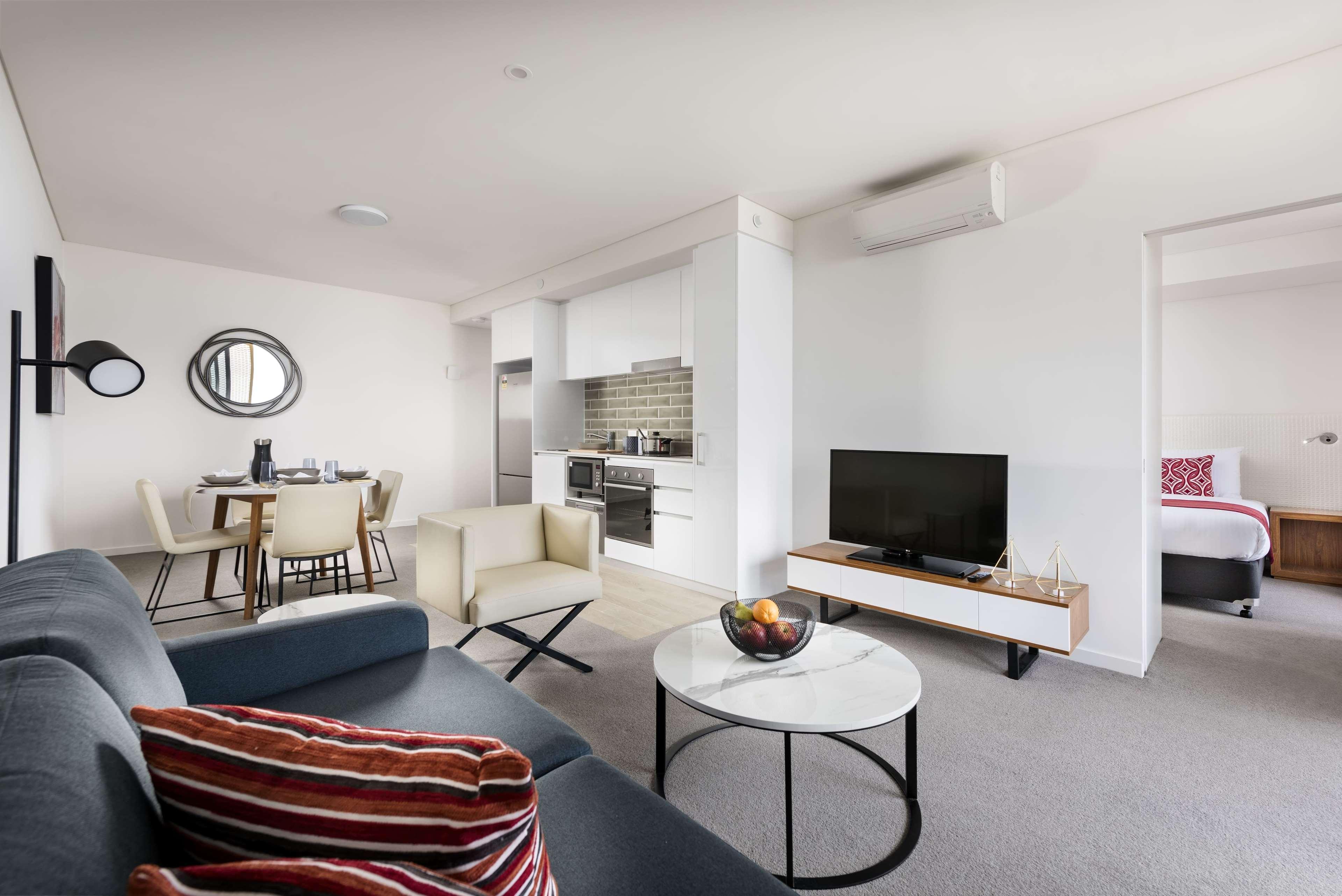 Ramada By Wyndham Vetroblu Scarborough Beach Perth Bagian luar foto