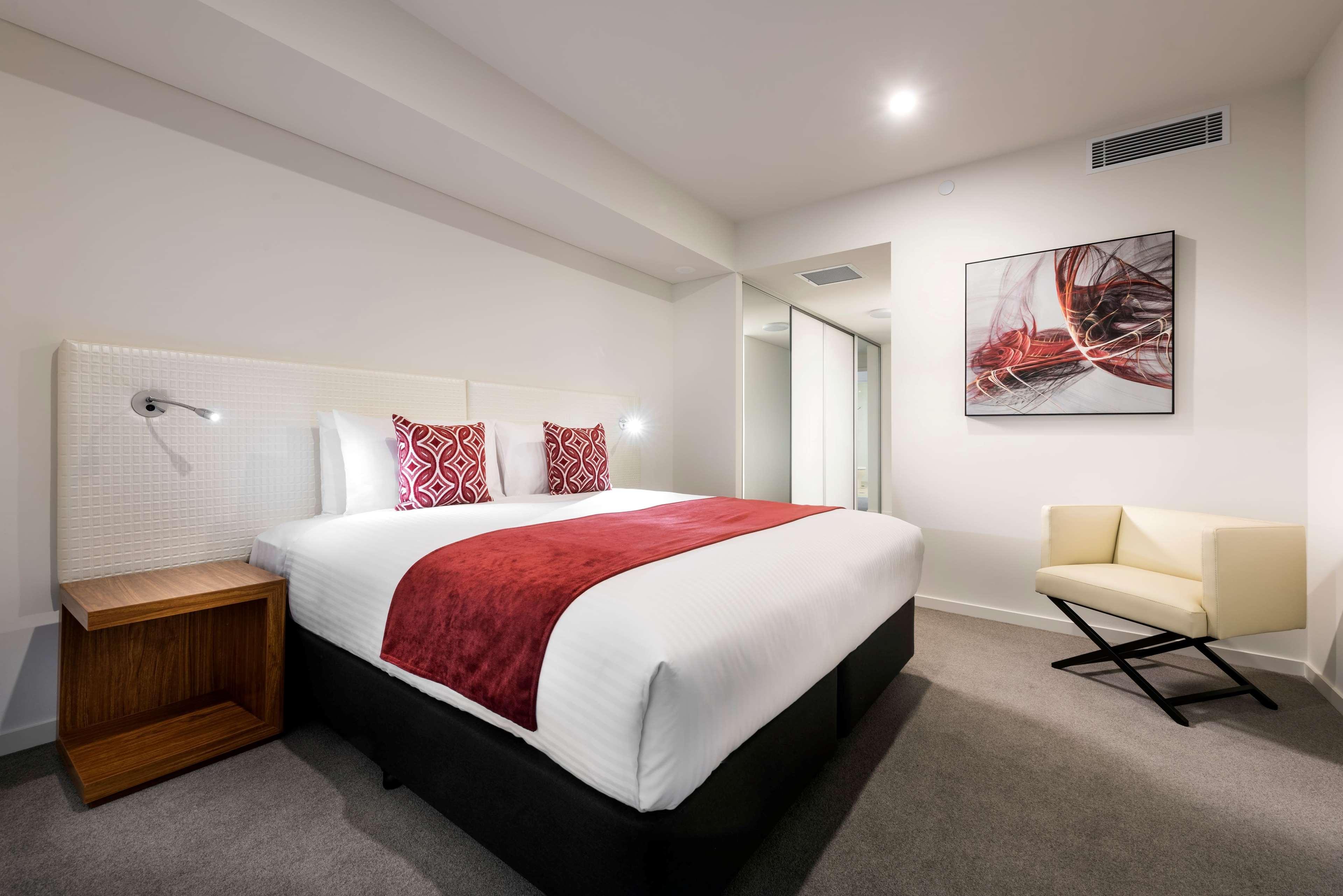 Ramada By Wyndham Vetroblu Scarborough Beach Perth Bagian luar foto